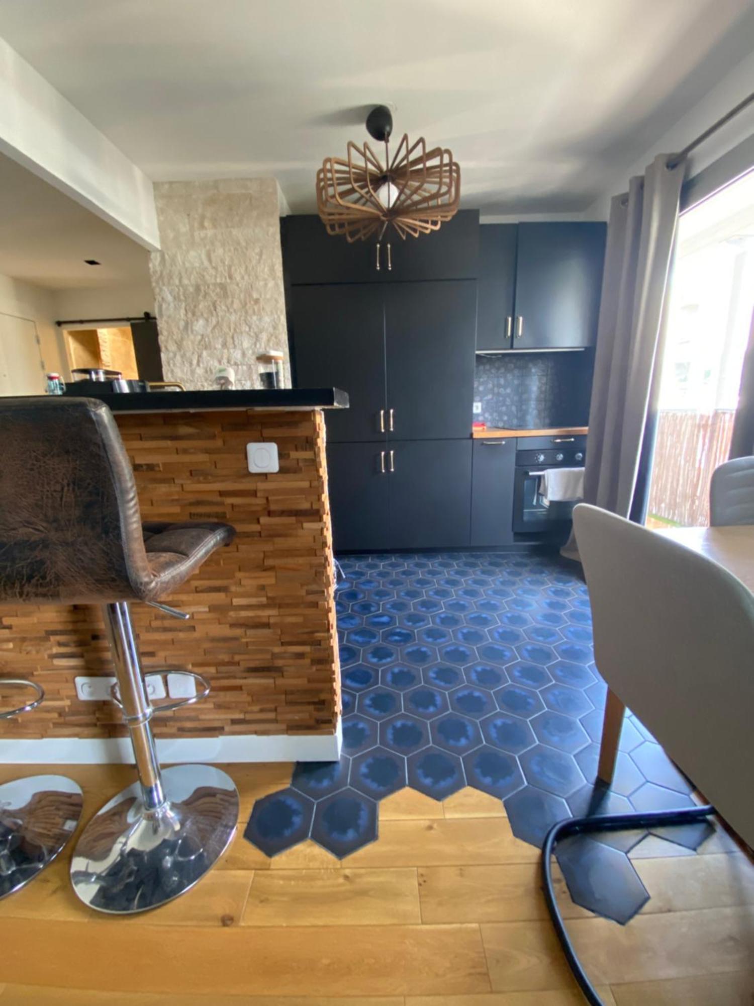 Appartement Cocooning, Design, Confort & Balcon Saint-Denis  Exterior foto